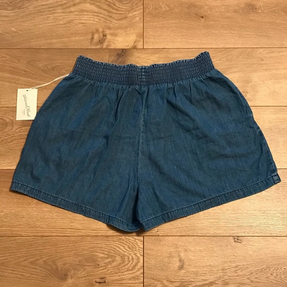 NWT Universal Thread Denim Women’s Shorts (Size M) - Picture 7 of 14